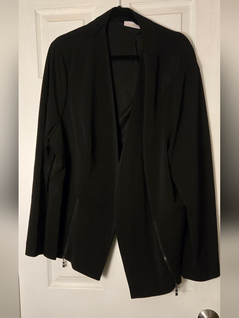 Belle by Kim Gravel Black Open-Front Blazer